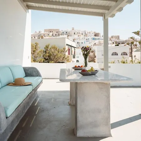 Celestial Seaview Apartments-portara Apartment