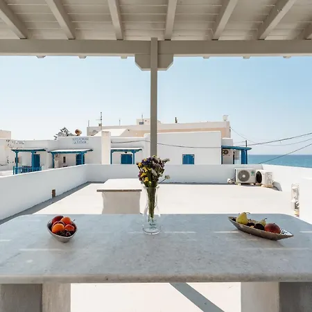 Celestial Seaview Apartments-portara Apartment