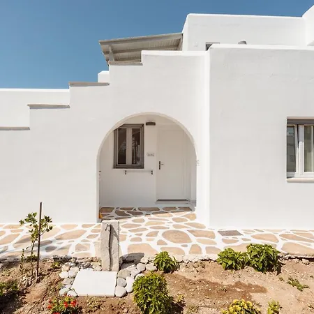 Celestial Seaview Apartments-portara Apartment *